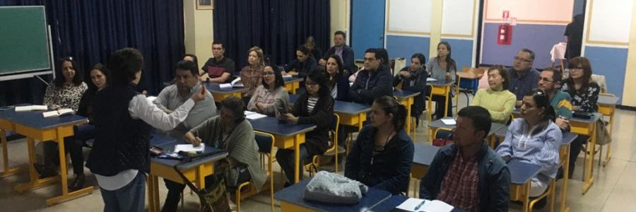 Educando Hijos Felices inició su primer encuentro el sábado primero de febrero.